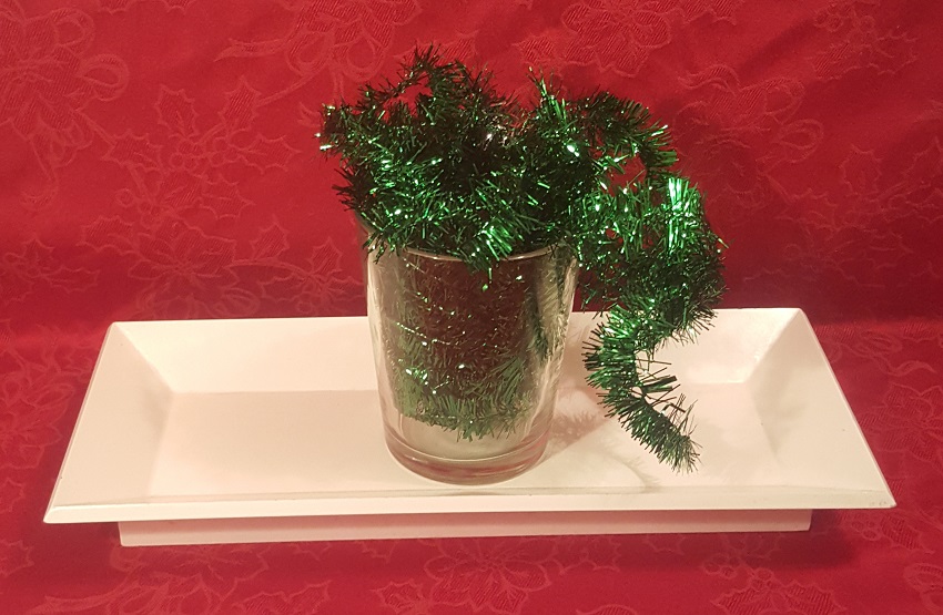 Holiday-Centerpiece-_-Desiree-O-_-LittleThings-_-03.jpg