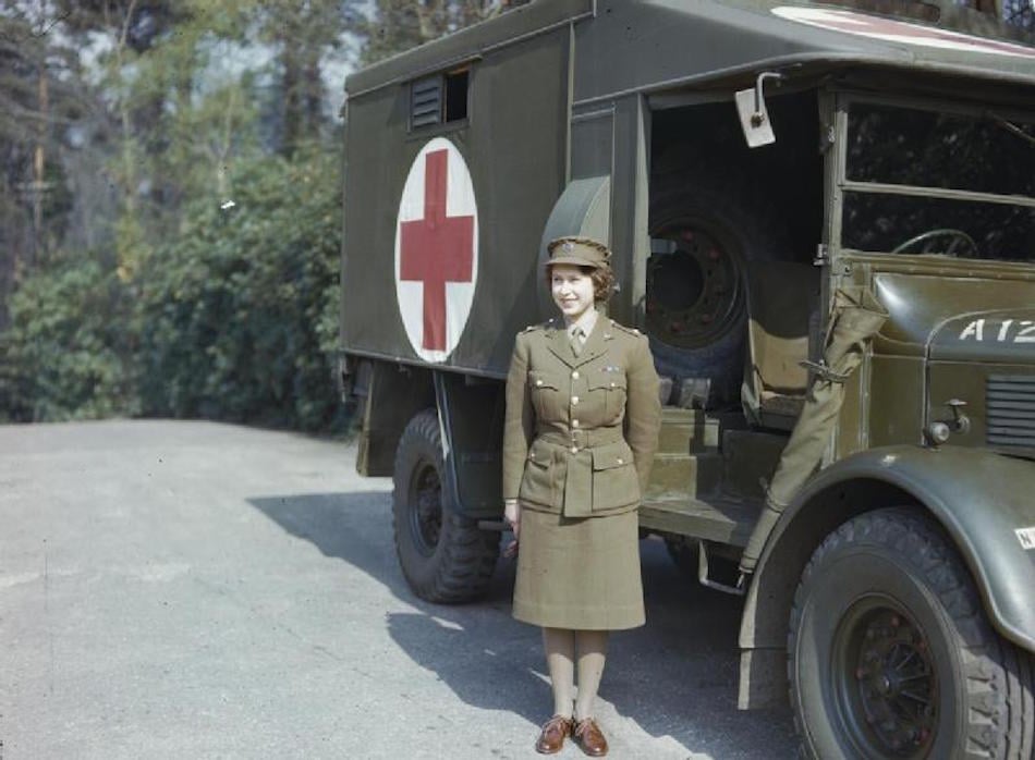 Hrh_Princess_Elizabeth_in_the_Auxiliary_Territorial_Service_April_1945_TR2832.jpg Hrh_Princess_Elizabeth_in_the_Auxiliary_Territorial_Service_April_1945_TR2832.jpg