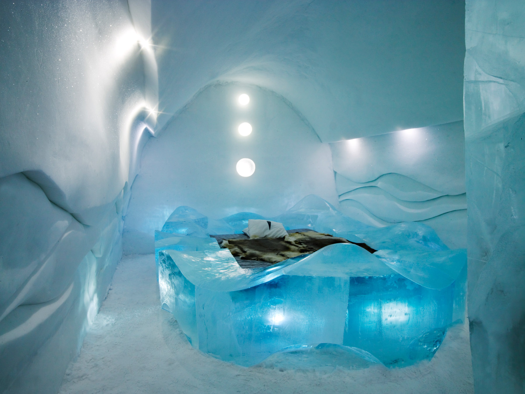 IceHotel-07.jpg