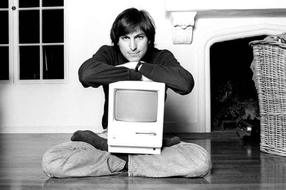 Iconic-Images-of-Steve-Jobs-by-Photographer-Norman-Seeff.jpg