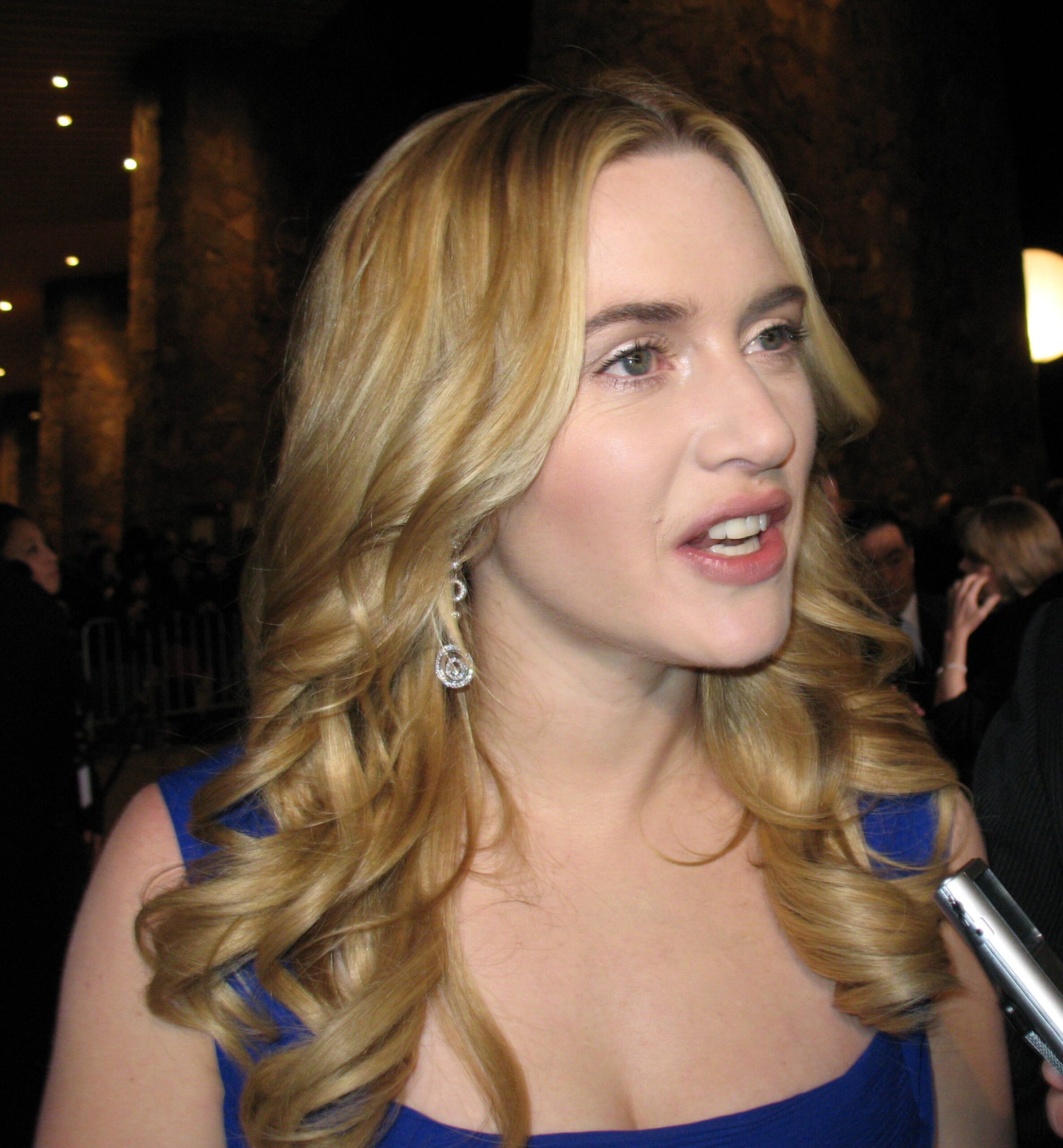 Kate_Winslet_Palm_Film_Festival-1.jpg