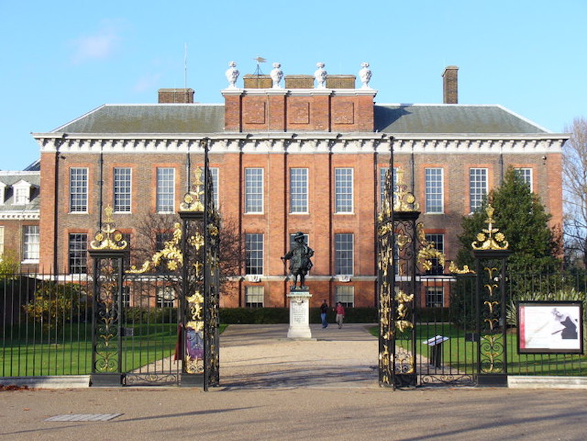 Kensington_Palace_the_South_Front_-_geograph.org_.uk_-_287402.jpg