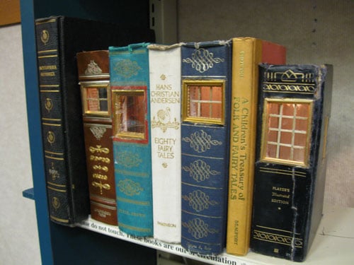 Library2.jpg