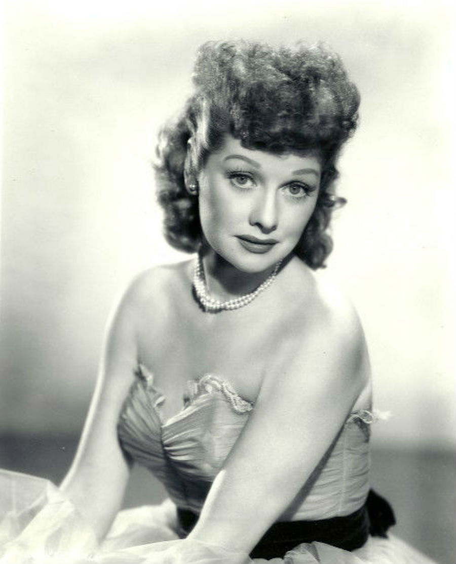 Lucille_Ball_Lux_Radio_Theatre_1951.jpg