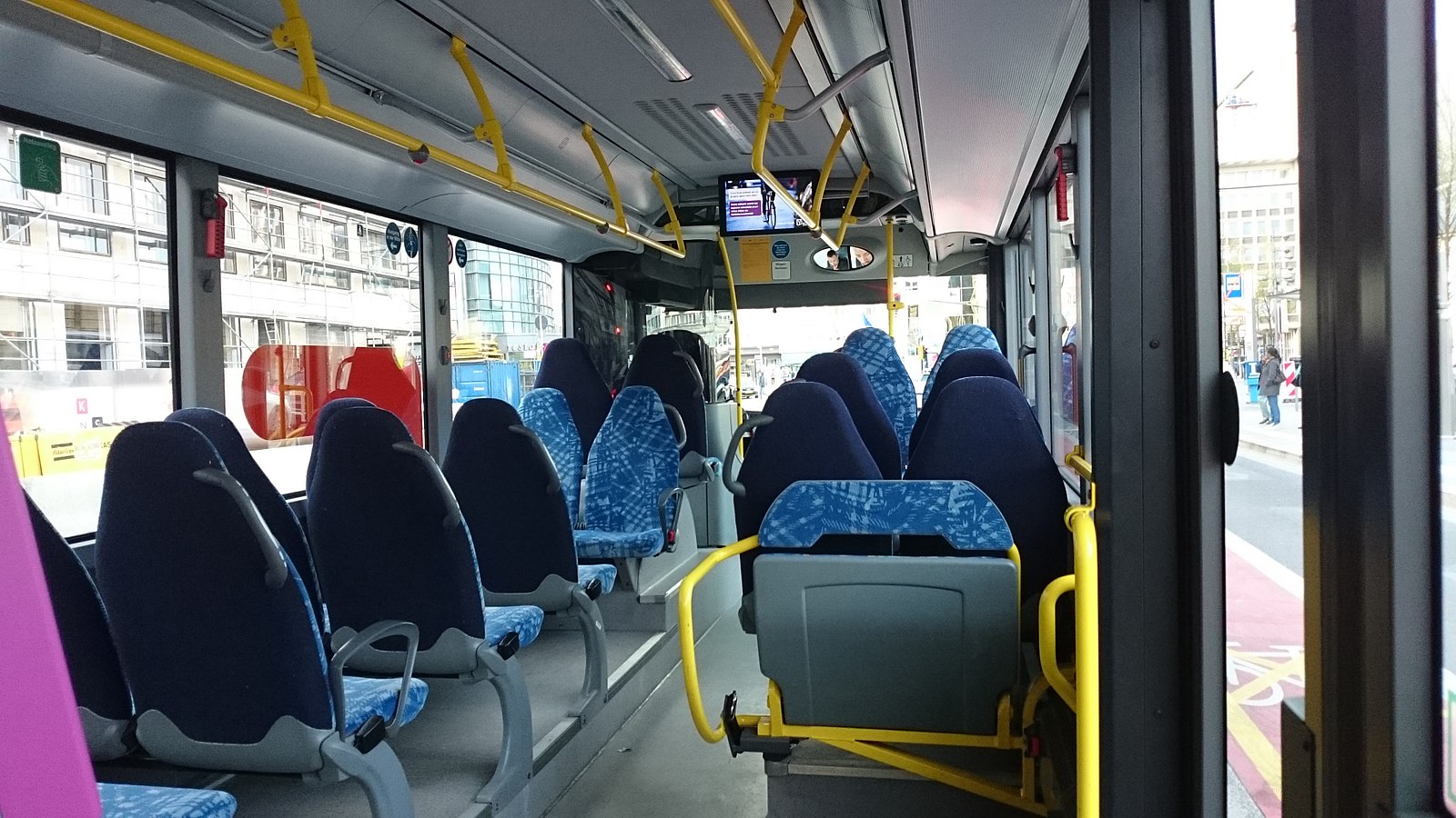 Luxembourg_City_bus_interior.jpg