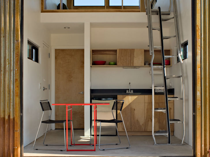 Marfa-10by10-Candid-Rogers-Architect-5.jpg