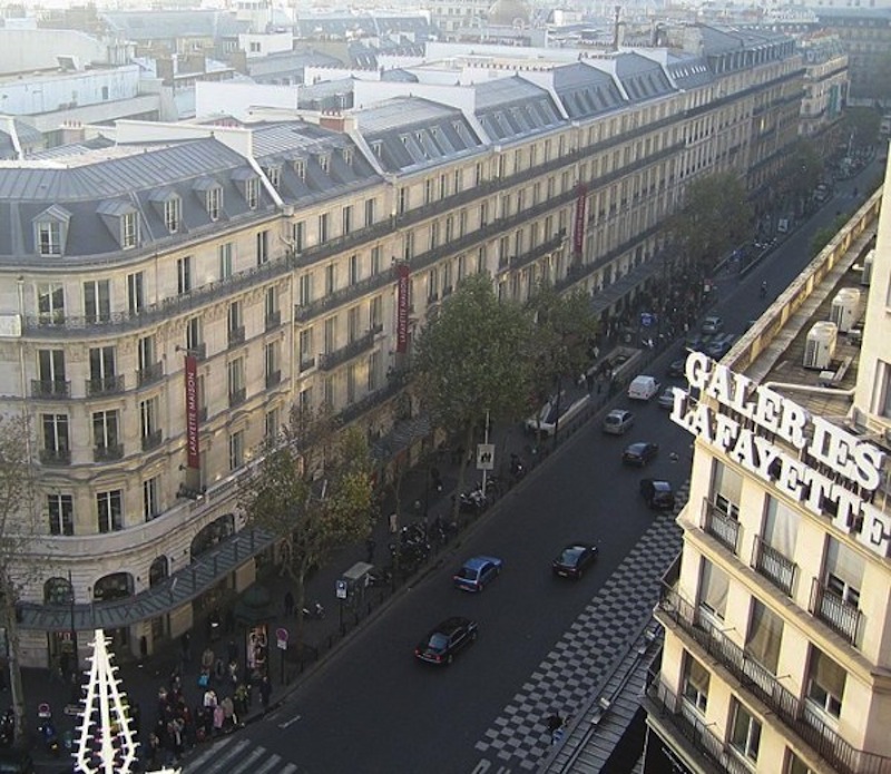 Paris-street-near-Trinity-Church-e1366414710324.jpg