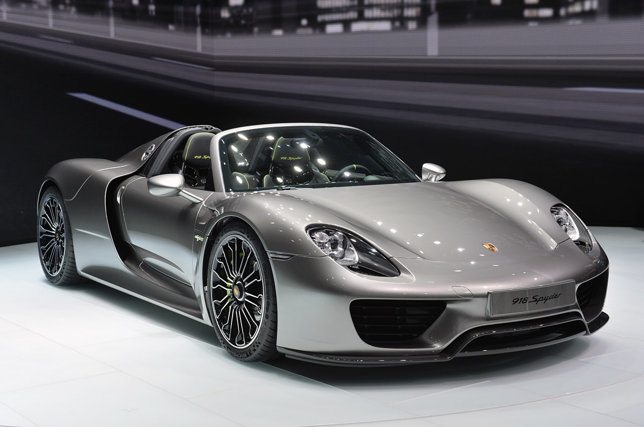 Porsche_918_SpyderWikipedia.jpg