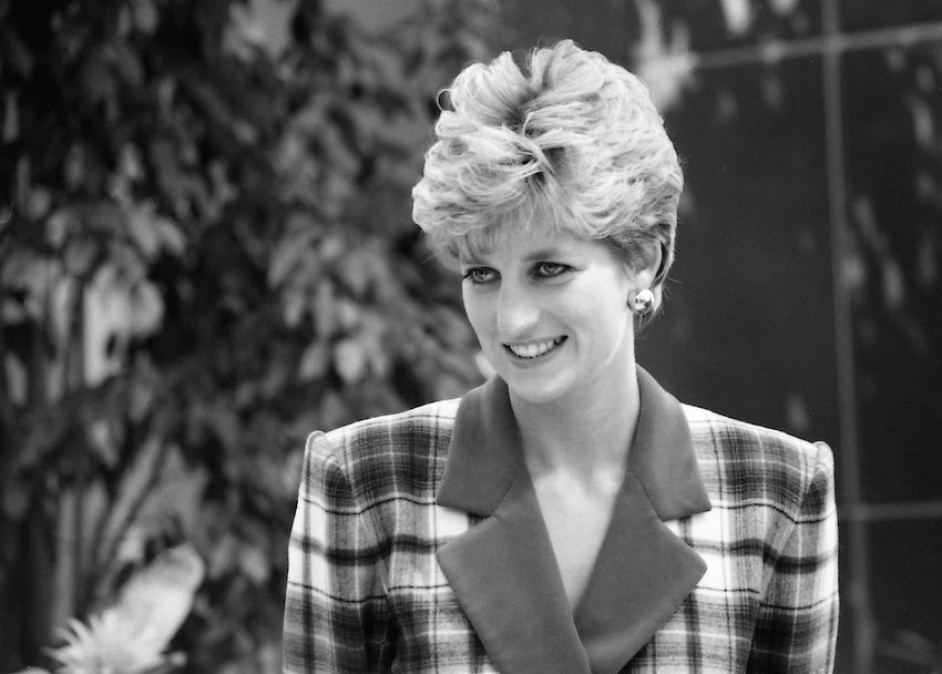 Princess_Diana_at_Accord_Hospice.jpg