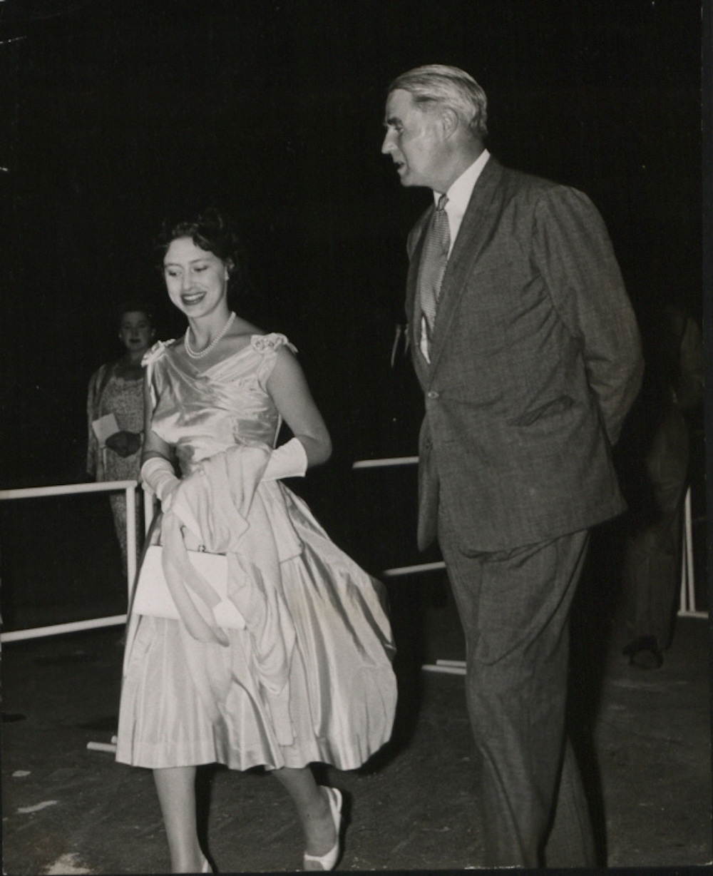 Princess_Margaret_and_Sir_Raynor_Arthur.jpg