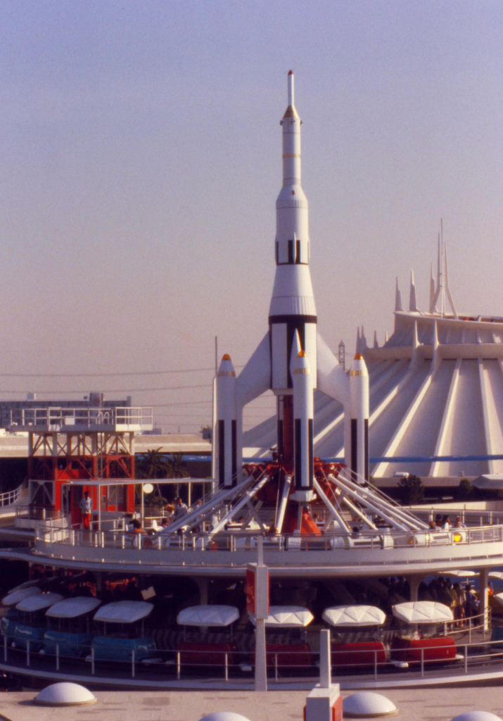 Rocket-Jets-Disneyland.jpg