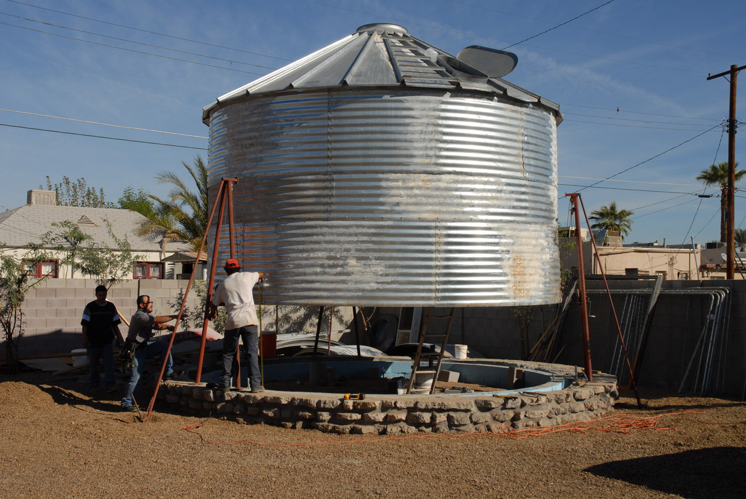 SIlo_Construction_Insulation_0.jpg