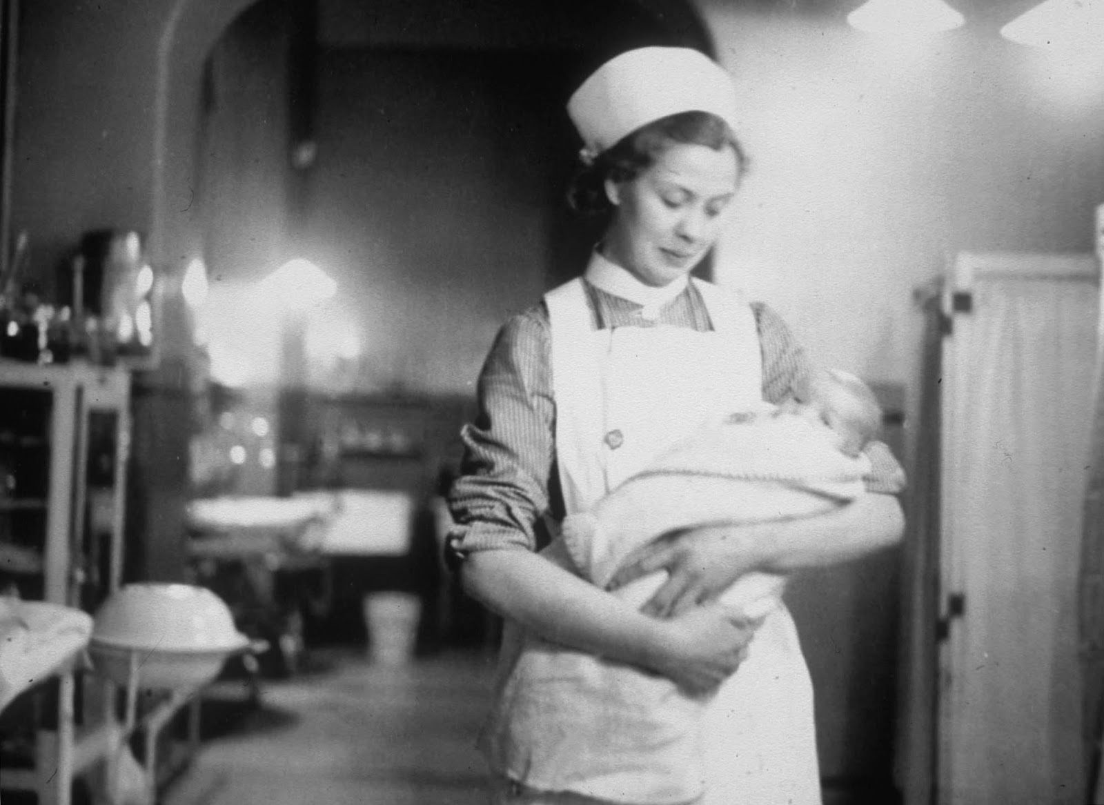 SMMP-nurse-and-baby-1930s-1940s-1.jpg