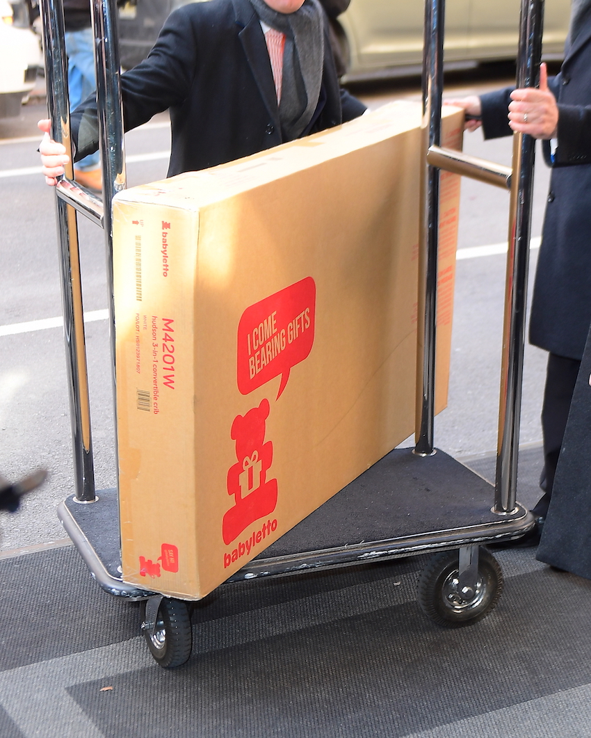 First Gift, A 3-in-1 Crib, Arrives To Meghan Markle's Baby Shower