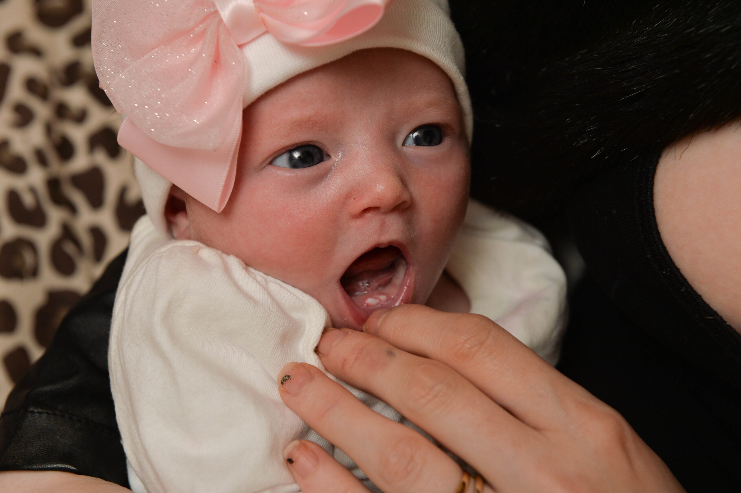 SWNS_BABY_TEETH_015.jpg