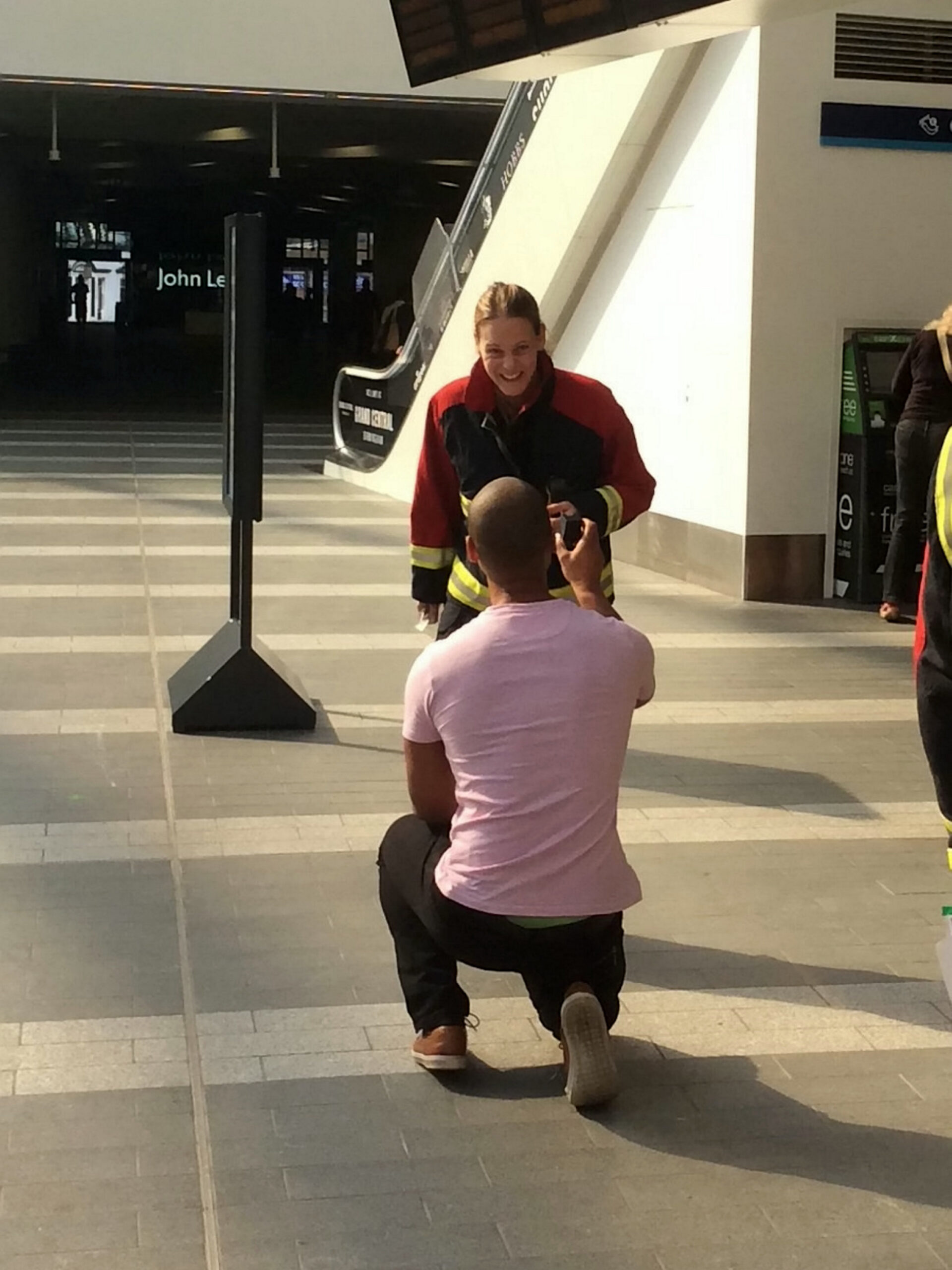 SWNS_FOOTBALL_PROPOSAL_01.jpg SWNS_FOOTBALL_PROPOSAL_01.jpg