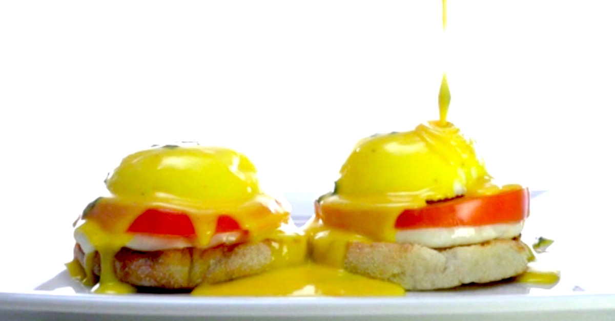 eggs benedict thumb 1