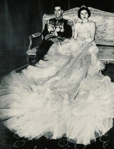 Shah_Reza_with_Shahbanu_Soraya_1951.jpg