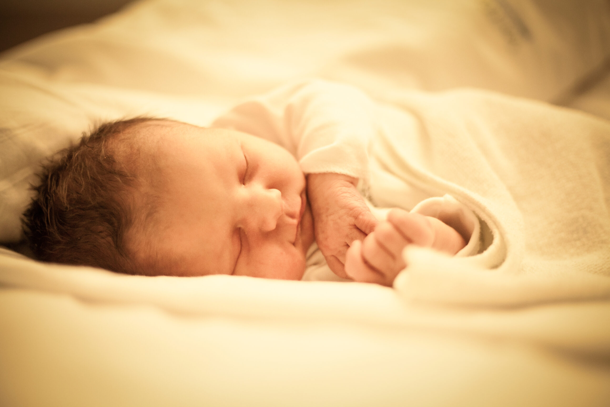 Sleeping_newborn_infant.jpg