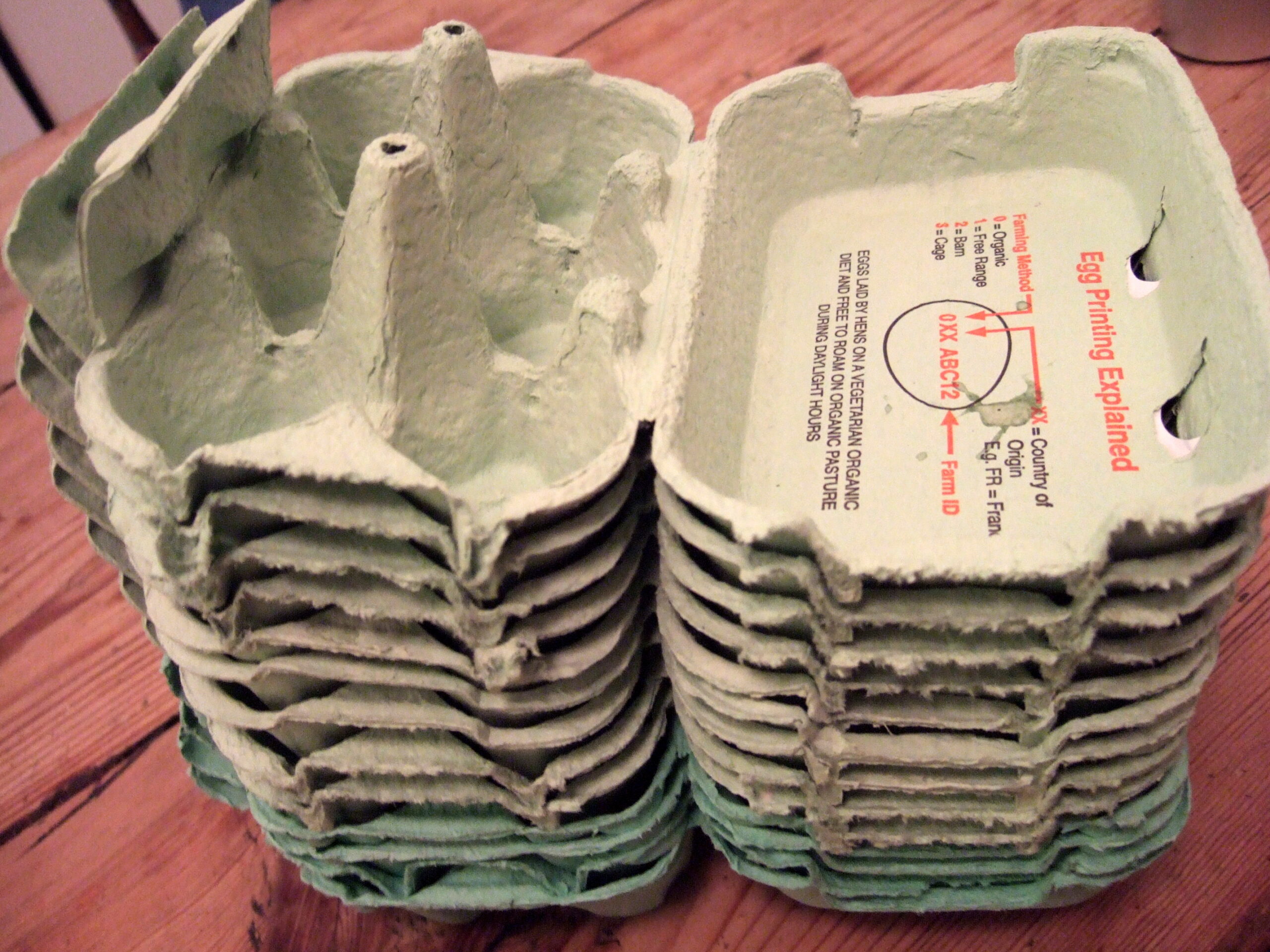 Stack_of_egg_cartons.jpg