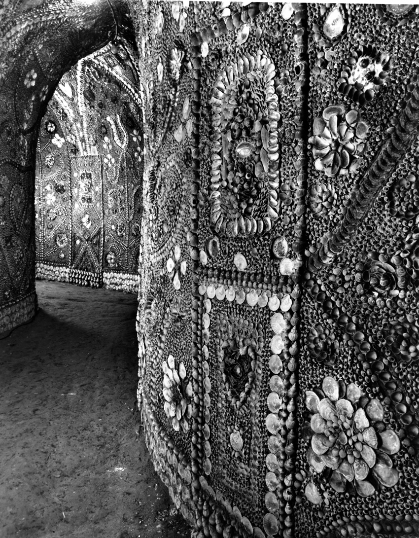 The-Serpentine-Passage-2-shell-grotto-site.jpg