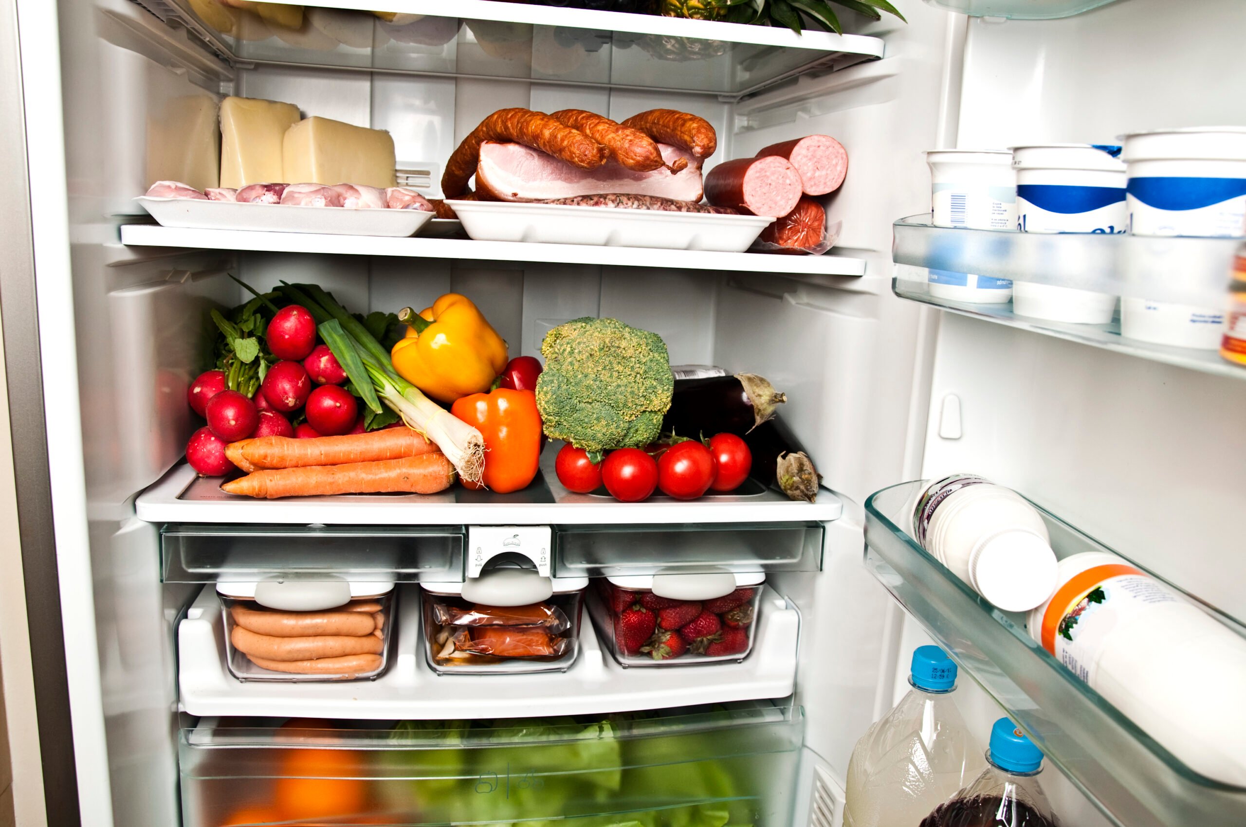 Refrigerator Refrigerator