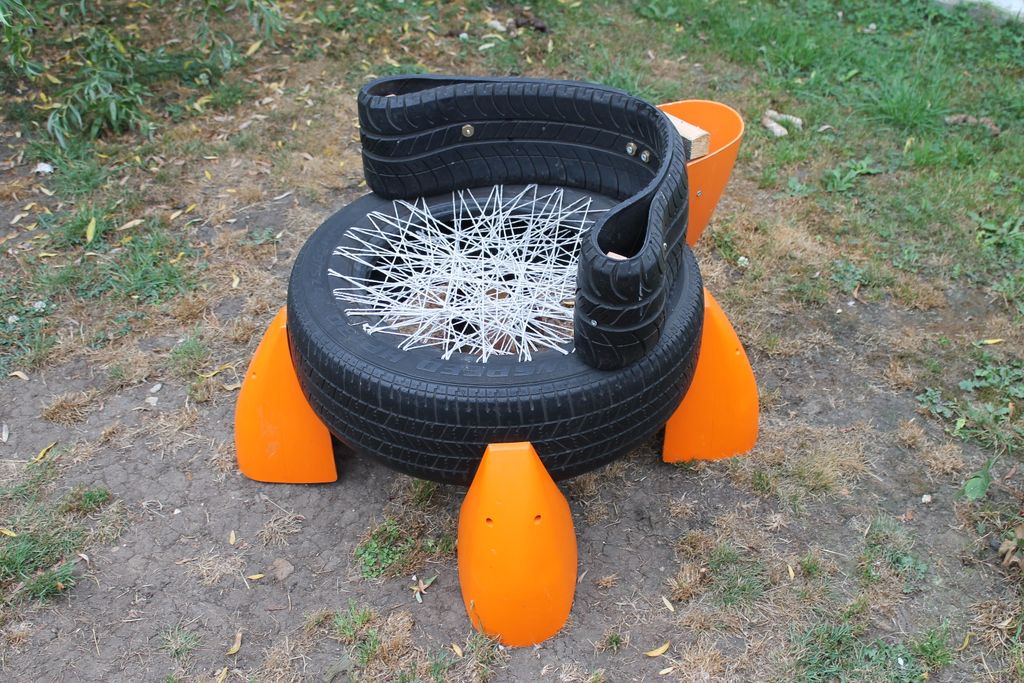 Tire-Chair-6.jpg