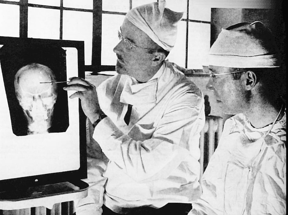 Turning_the_Mind_Inside_Out_Saturday_Evening_Post_24_May_1941_a_detail_1.jpg