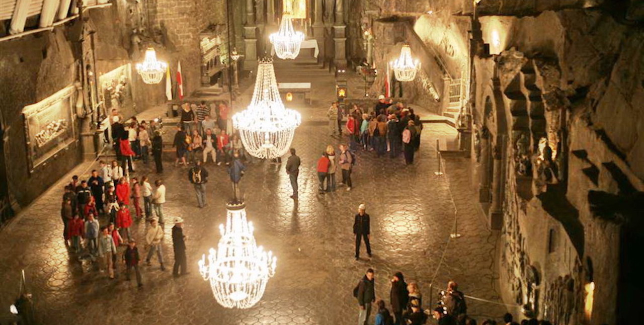 Wieliczka_salt_mine