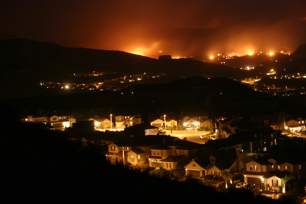 Wildfire_California_Santa_Clarita.jpg