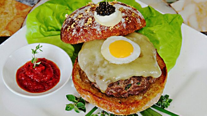 World-Record-Most-Expensive-Hamburger