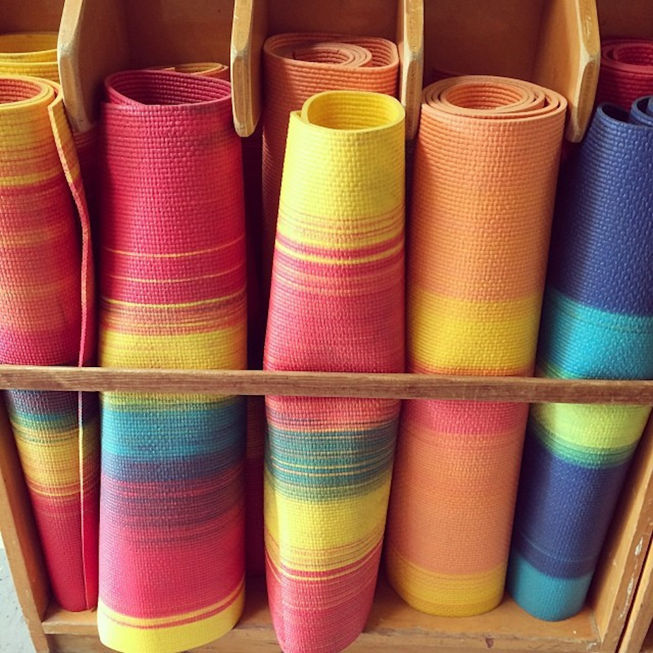 Yoga-Mat1.jpg Yoga-Mat1.jpg