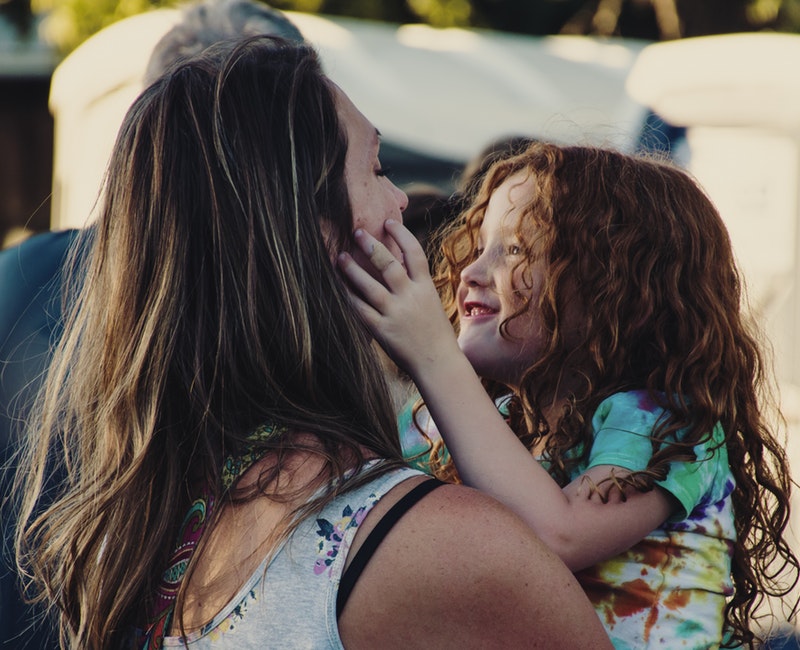 adult-child-daughter-1445704.jpg