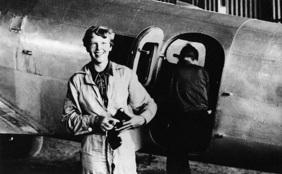 amelia-earhart-lost.jpg