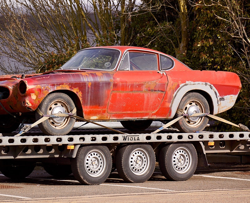 antique-auto-automobile-943930.jpg
