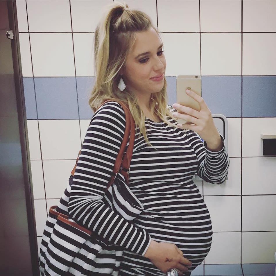 ashle-1.jpg ashle-1.jpg