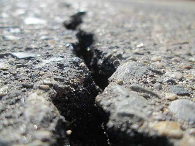 asphalt-315757_640.jpg
