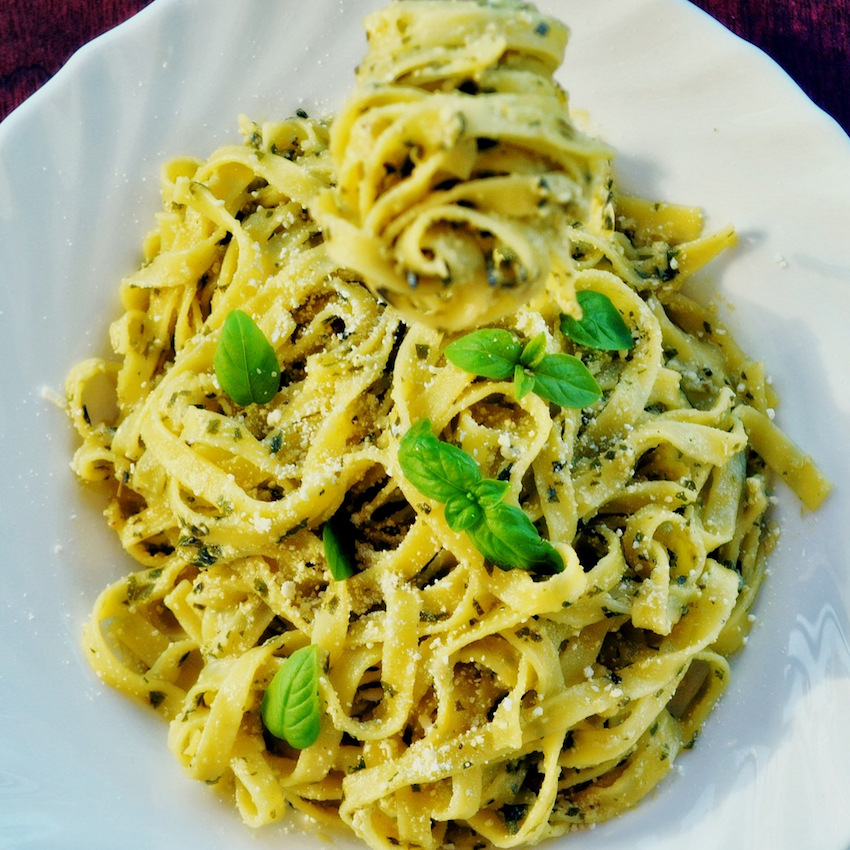 bacon-fat-asperagus-pasta.jpg