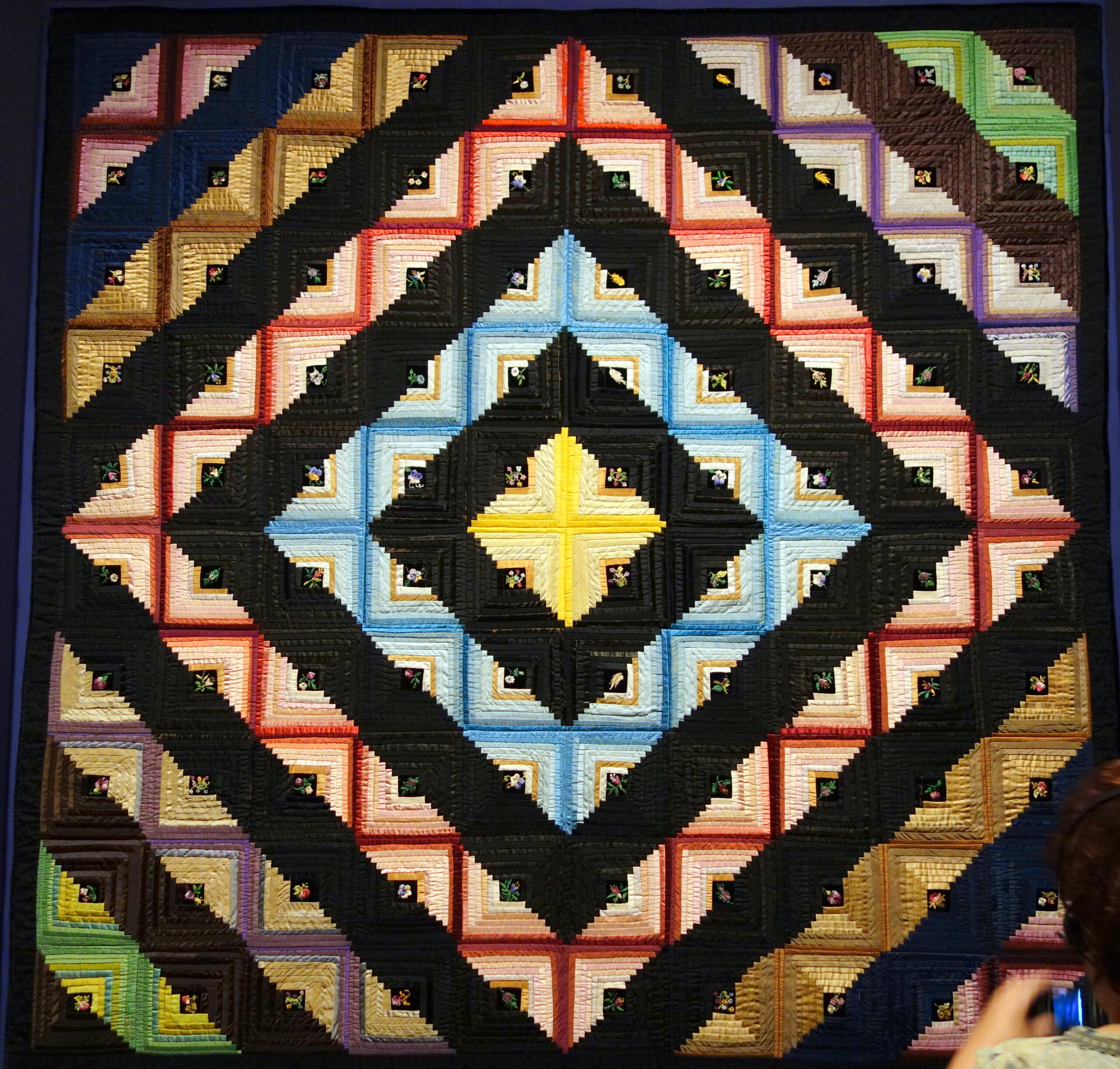 barn-raising-quilt.jpg