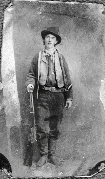 billy-the-kid_teen-outlaw-full_edited.jpg