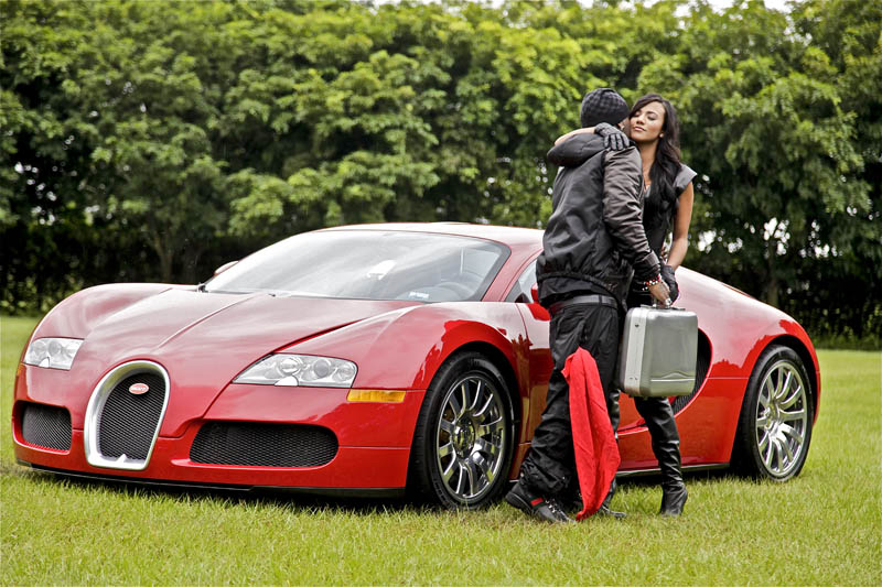 birdman-everybody-can-t-get-a-bugatti-veyron_3.jpg