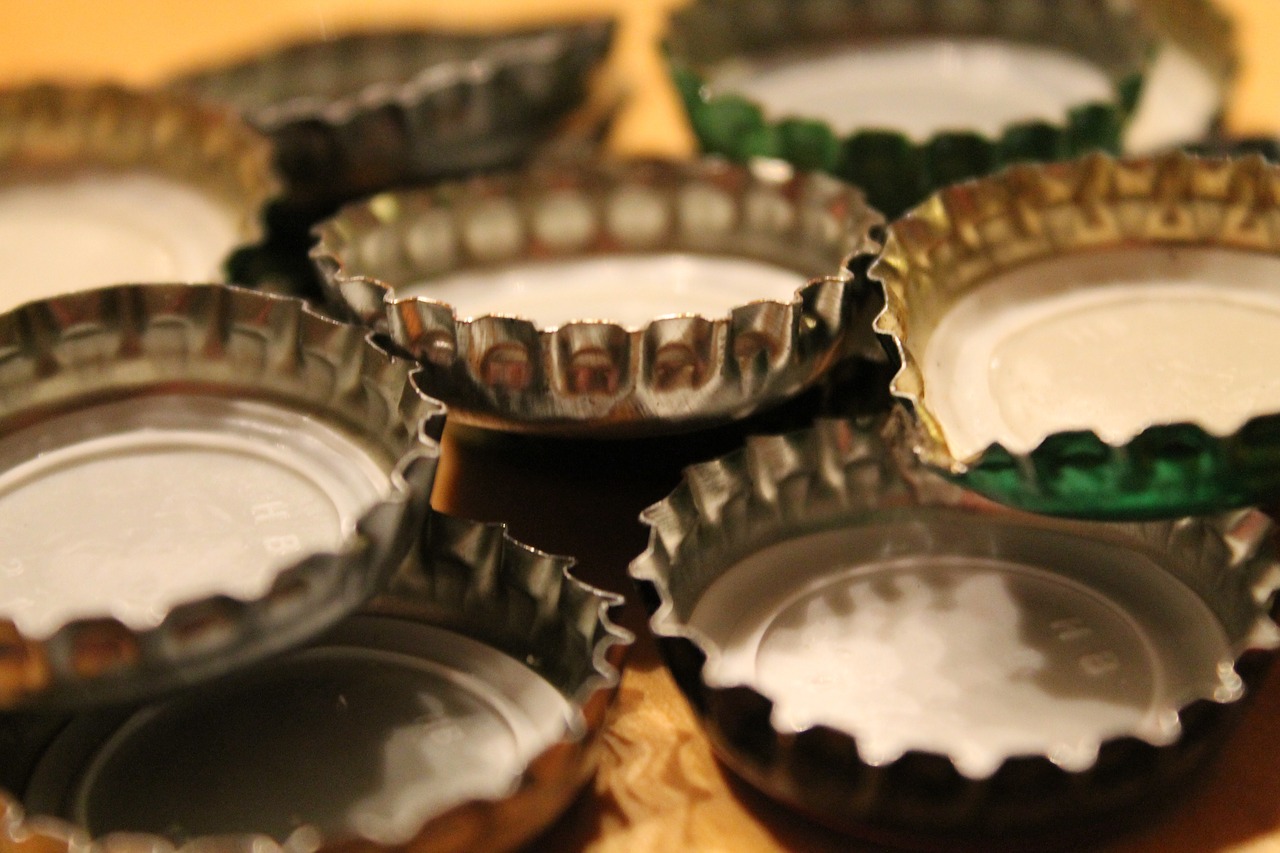 bottle-caps-647830_1280.jpg