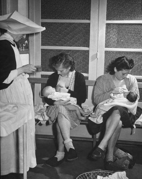 breastfeed1.jpg