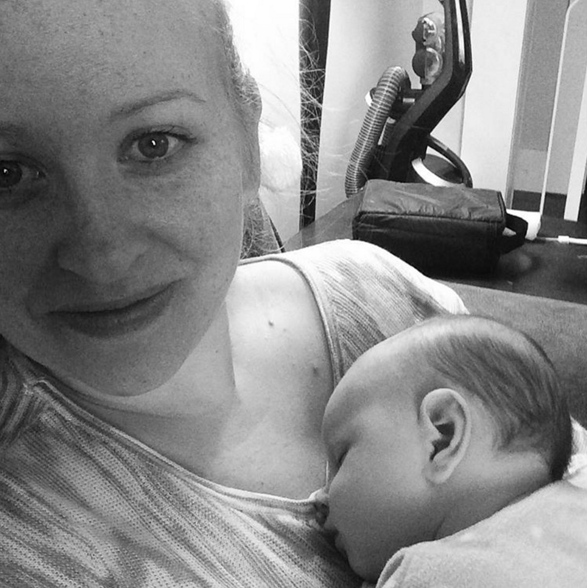 breastmilk-baby-and-mom.jpg breastmilk-baby-and-mom.jpg