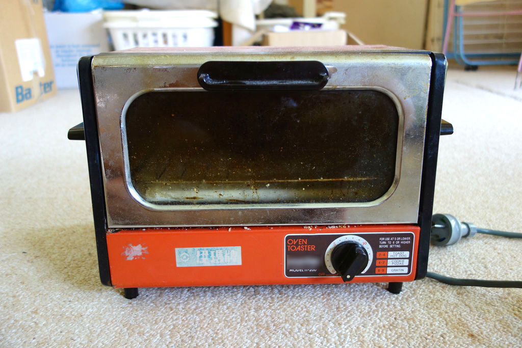 broken-toaster.jpg