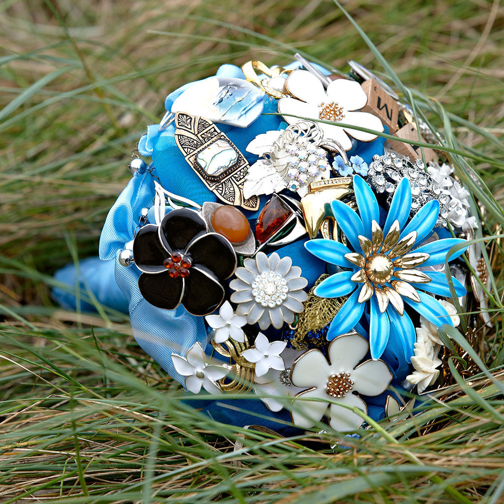broochbouquet_k.jpg
