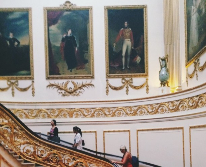 buckingham-palace-2.jpg