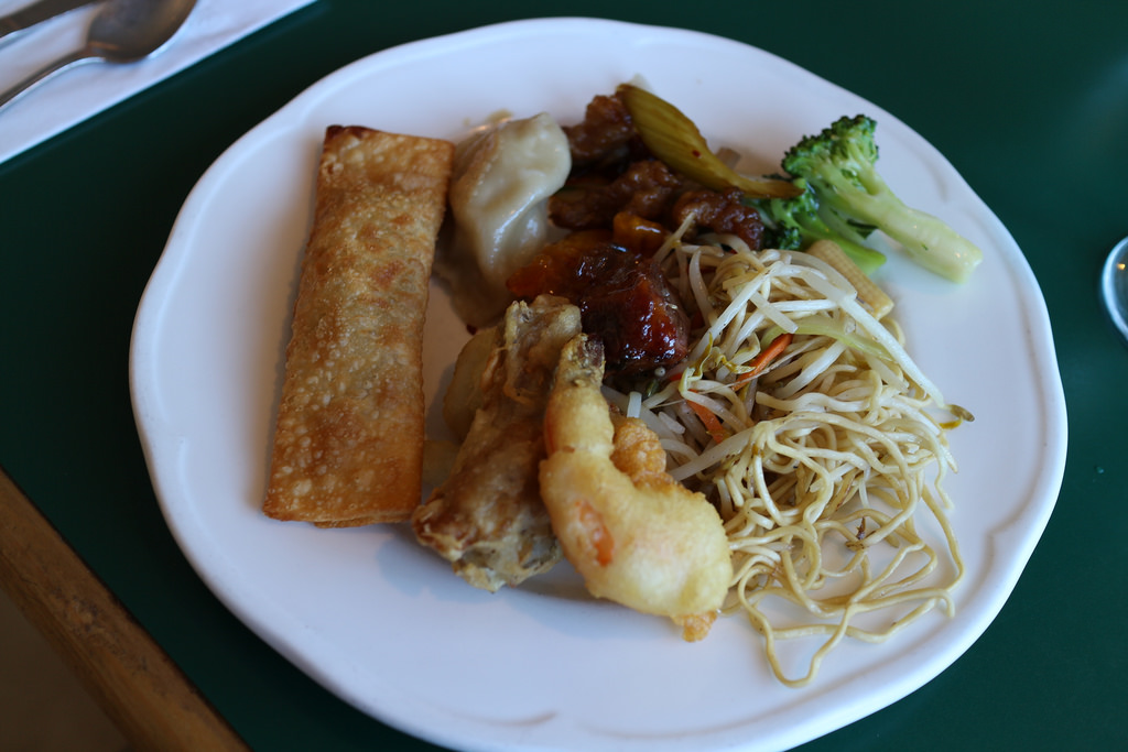 buffet-7.jpg buffet-7.jpg