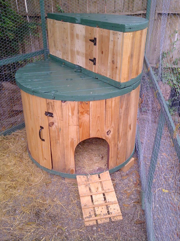 cablespoolduckhouse_14.jpg