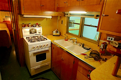 camper-4a.jpg